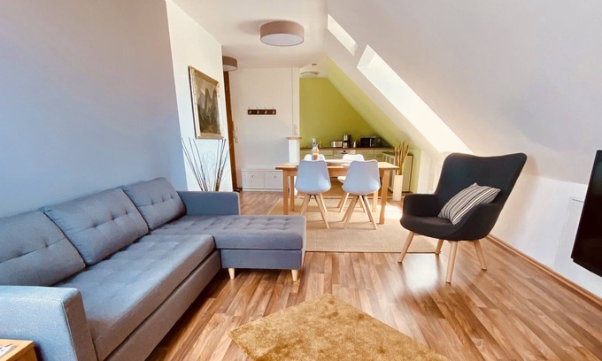 Dittelstedt Apartment | Casa Rehse - Cozy attic apartment 24h self-check-in via key box