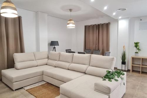 L'Alcudia de Crespins House | Casa Riu Nou