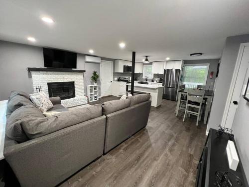 Tobyhanna House | Casa Rosado @ Pocono II by Lake Hot Tub Camelback