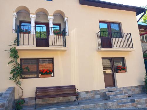 Chiscau Apartment | Casa Tâmplarului