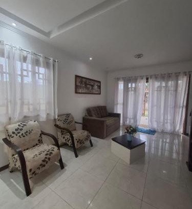 Mambucaba House | Casa temporada prainha de Mambucaba