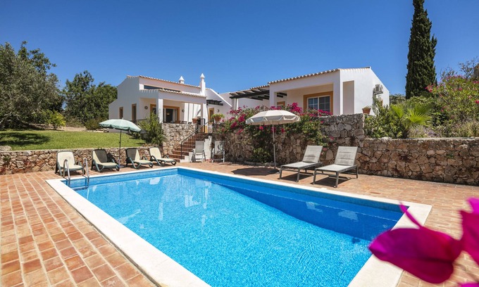 Vale de Centianes Villa | Casa Teresa - Country house with private pool near the beaches