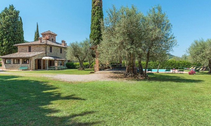Paciano Villa | Casa Torrione 14, Emma Villas