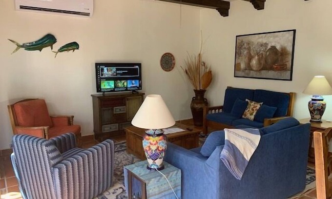 Nopolo House | Casa Vista del Mar, 2 BR & 2.5 BA, Amazing Ocean View
