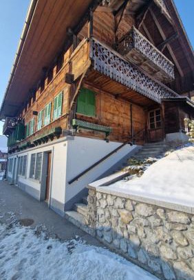 Jaun House | Cascade de Jaun