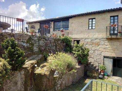 Nogueira de Ramuin House | Caserio de Fontes