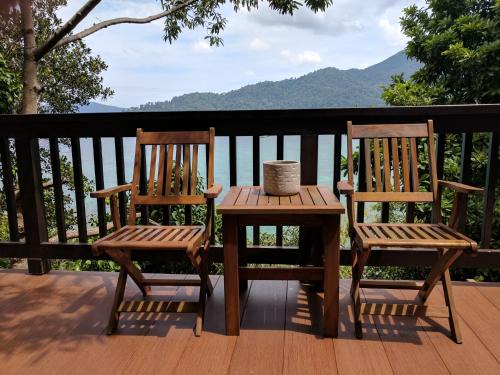 Satun House | Cashewnut Cove