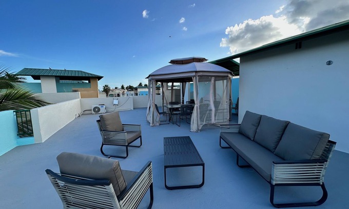 Cabo Rojo Condo | CasitaTranqui relaxing beachfront 3B/2B getaway penthouse