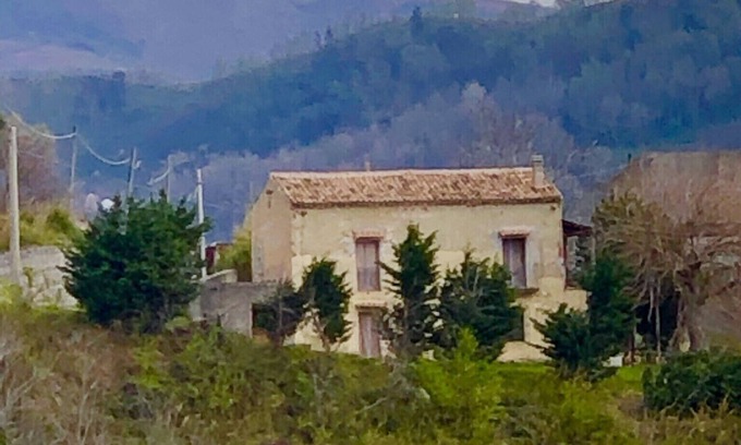 Sangineto House | Casolare Altomonte: House on a Hill With Seaview