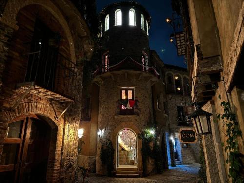 Santeagueda Resort | Castello di Carlo - Suite Carlo VII