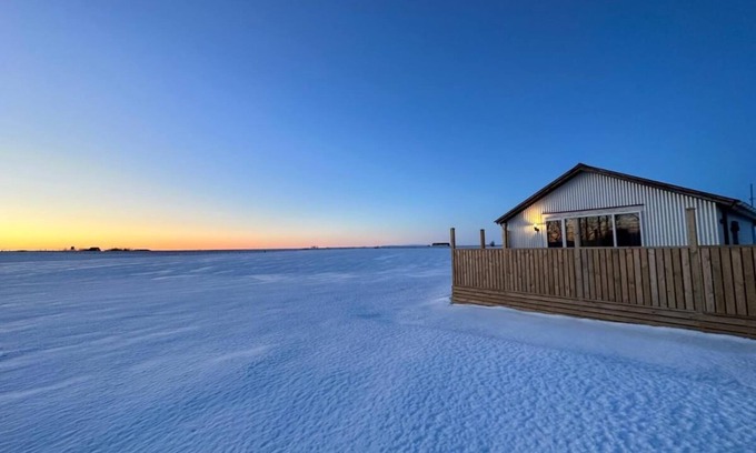 Hella Cabin | Cave Cabins