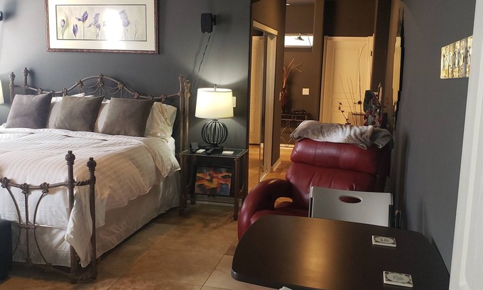 Desert View Village House | Cave Creek Guest Suite