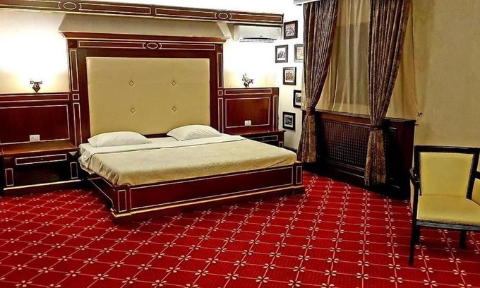 Iasi House | Cazare Plopii fara Sot