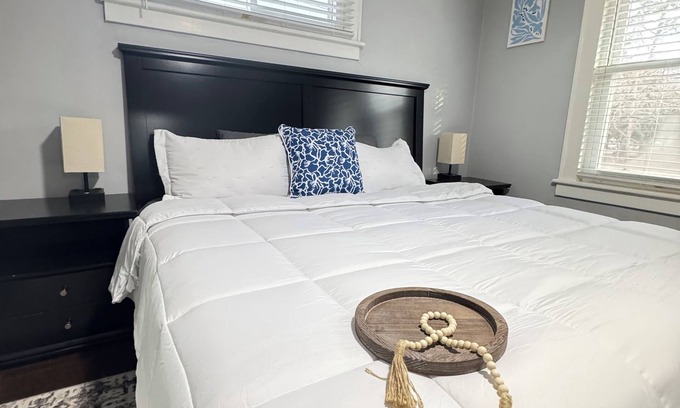 Plainfield House | Cedar Brook Manor - Rutgers | NYC | Jersey Shore - Union County - EXTENDED STAY