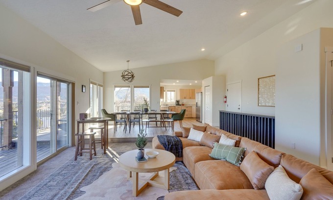 Cedar City House | Cedar City Home w/Mountain Views & Game Room!