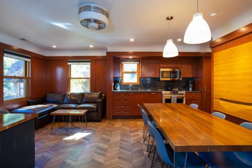 Homewood House | Cedar Crest - Robin Cottage 6