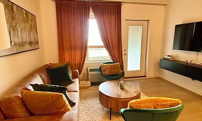 City Centre Apartment | Central and Comfy Loft