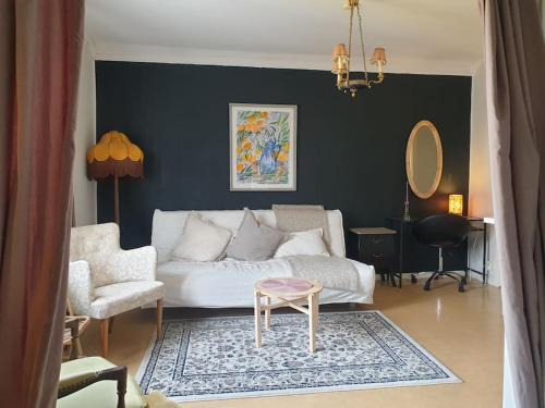 Umea Apartment | Central hel lägenhet. Nära till allt.