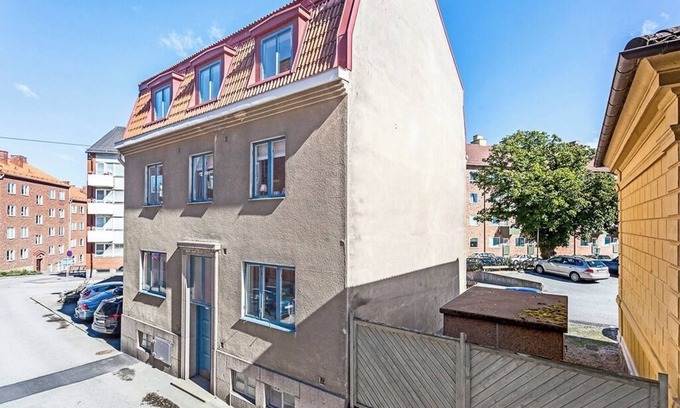 Trosso Apartment | Central Karlskrona & 200 meters to the sea and Borgmästarekajen!