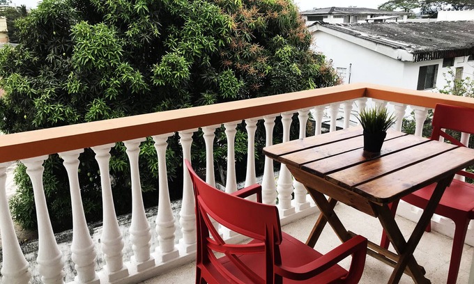 Urdesa Apartment | Central LArge Apartment in Urdesa, Free yoga space and Parking