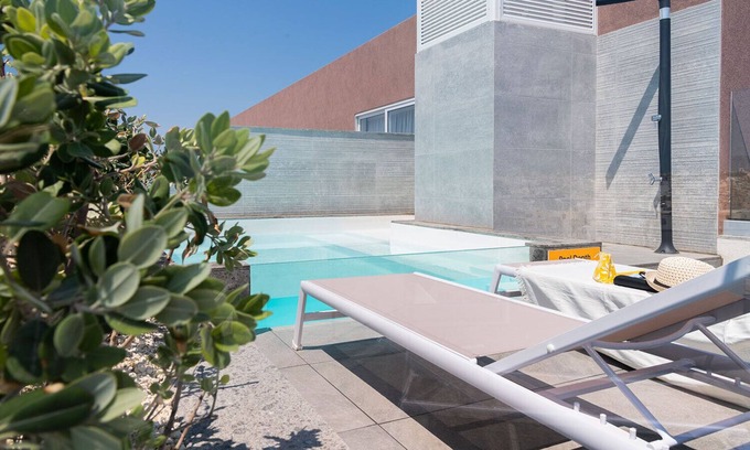 Birkirkara Apartment | ★ Central LUX Apartment w/HEATED POOL & terrace ⮕