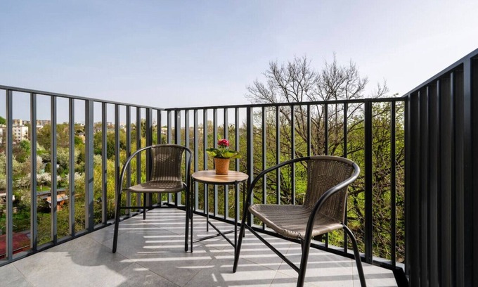 Baluty Apartment | Central Manufaktura Apartment - Parking, Balcony by Rentujemy
