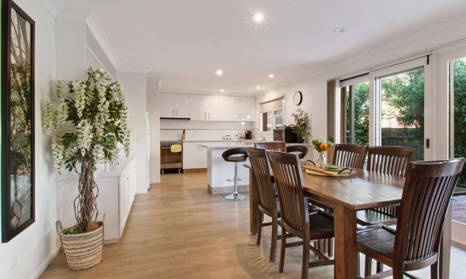 Wagga Wagga Apartment | Central Wagga Riverside Apartment