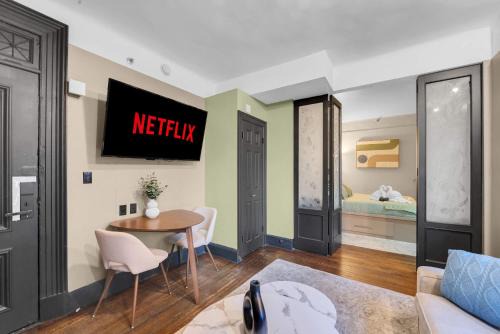Central New York City Apartment | Centrally Located APT in NYC Walk to Time Square