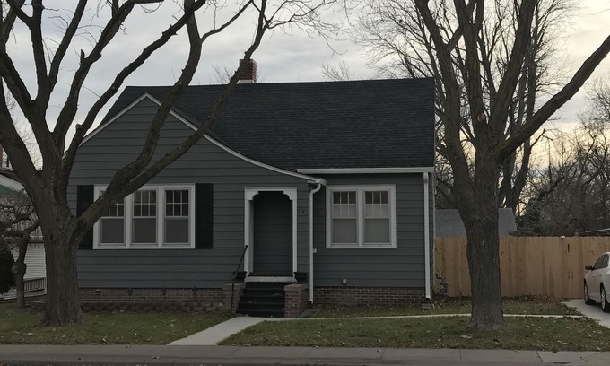 McPherson House | Centrally located! Why limit yourself to a hotel room, rent a house!