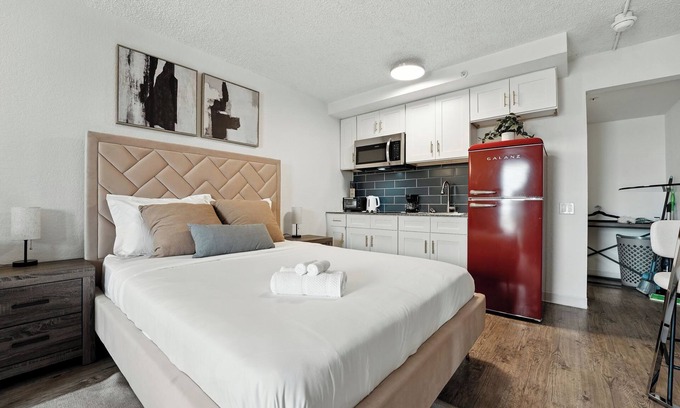 St. Johns Apartment | Centro Flats 554 I Comfy and Spacious Studio