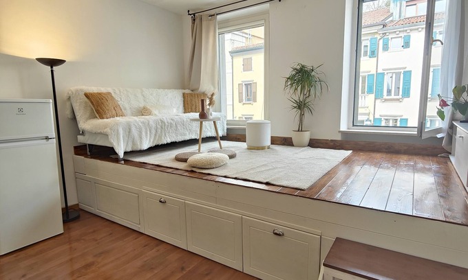 Udine Apartment | Centro Storico+parcheggio A700mt