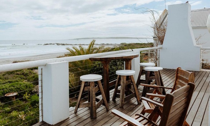 Paternoster Apartment | Ceol na Mara