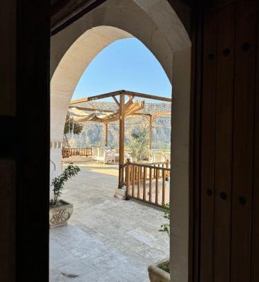 Halfeti Hotel | CEVHER KONAĞI
