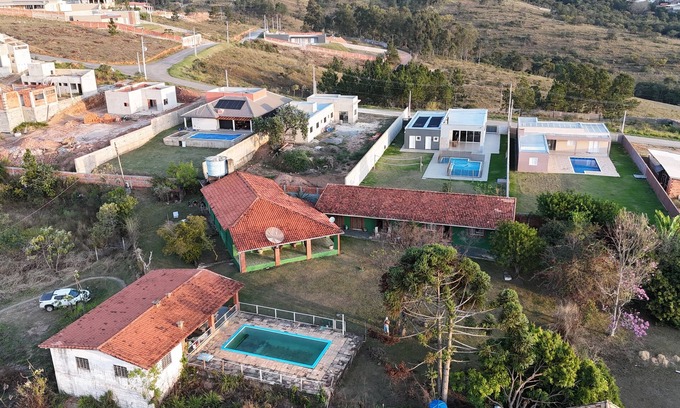 Mairinque House | Chácara Maravilhosa Km 68 Castelo Branco 06 Dormitórios 06 Suites