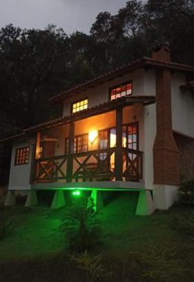 Cunha House | Chácara Recanto da Mata