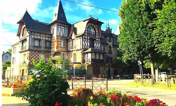 Carrieres-sous-Poissy Other | Château Art Nouveau , Paris en Métro