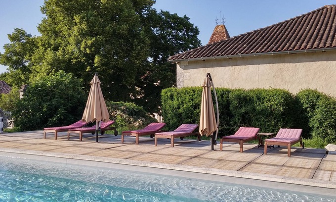 Puyrenier House | Château de La Combe