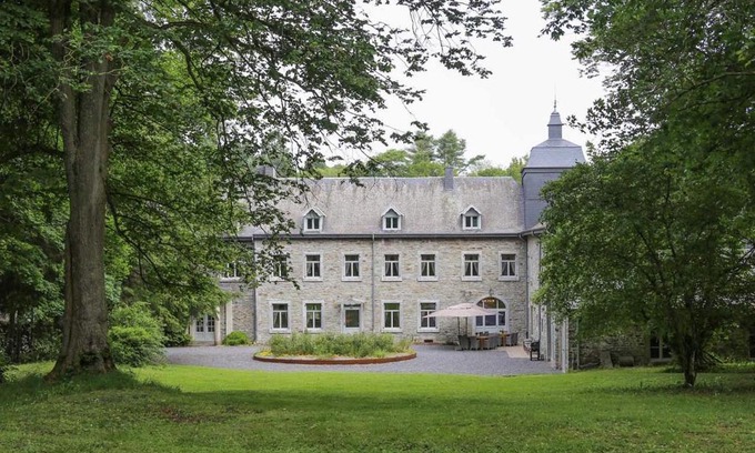 Our House | Château-ferme des Abys