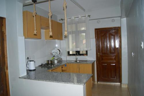 Kisii Bed & Breakfast | CH Apartment Hotel