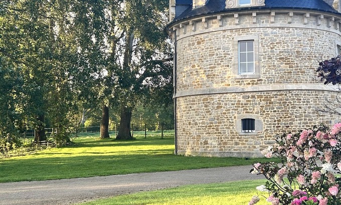 Saint-Germain-de-Varreville Bed & Breakfast | Charming Room "La Rita