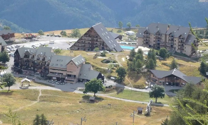 Reallon Apartment | Chabrieres Residence - Nice apartment for 6 people in Réallon