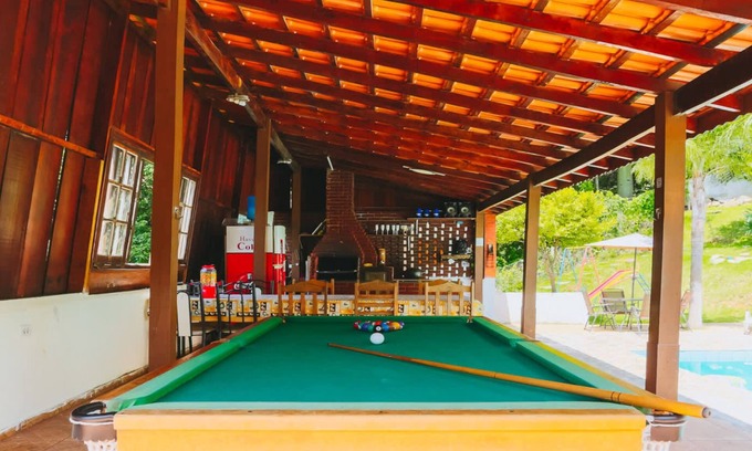 Aracariguama House | Chacara em Aracariguama com Piscina