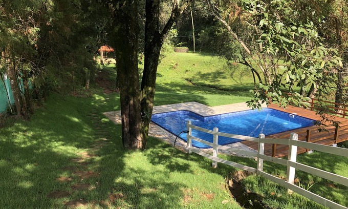 Sao Roque House | chacara for weekends and season, lakes, waterfall, with asphalted access