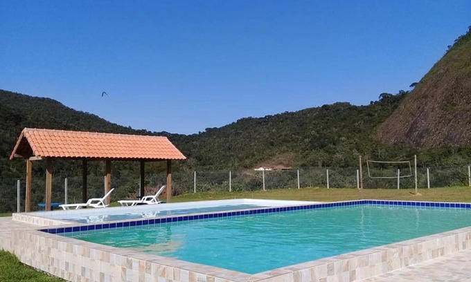 Teresopolis House | Chalé duplex reformado