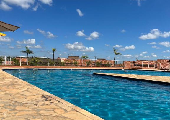 Mairinque House | Chalé em Resort