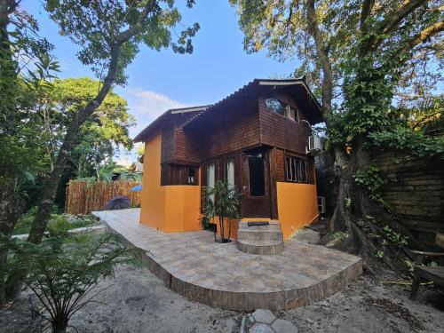 Paranagua Apartment | Chalé lawill ilha do mel
