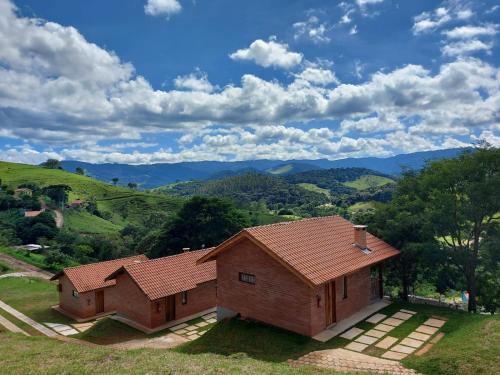 Santo Antonio do Pinhal Cabin | Chalés Santa Luzia