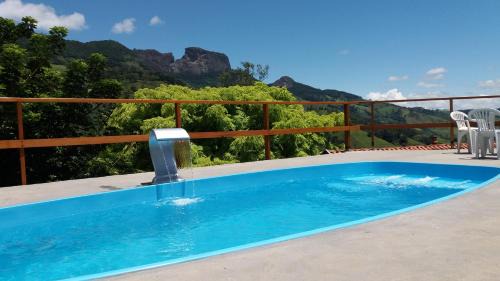 Sao Bento do Sapucai Ski Chalet | chales azaleia todos