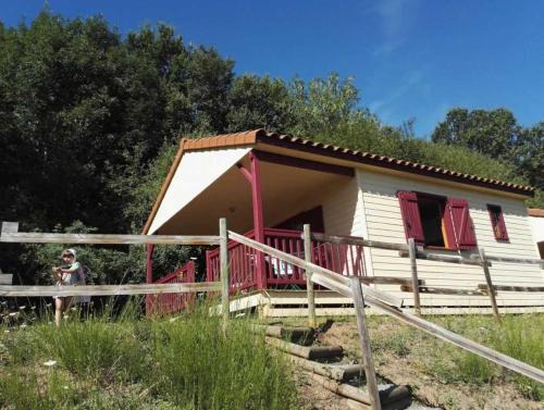 Vieille-Brioude Ski Chalet | Chalet 3 étoiles - Piscine - eeiigg