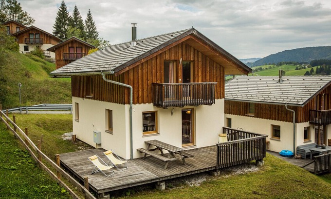 Annaberg im Lammertal Ski Chalet | Chalet # 80 with 3 BR for up to 8 people
